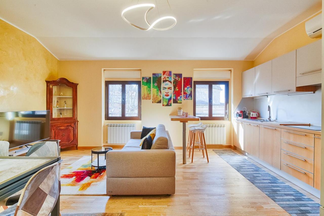 Frida Apartment Nuovo Luminoso Con Vista Aperta トリエステ エクステリア 写真