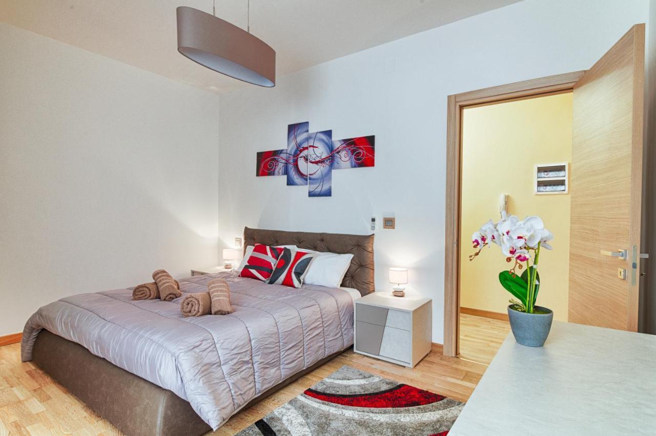 Frida Apartment Nuovo Luminoso Con Vista Aperta トリエステ エクステリア 写真